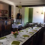 Casa Restaurante O Pites بيت للعطل *