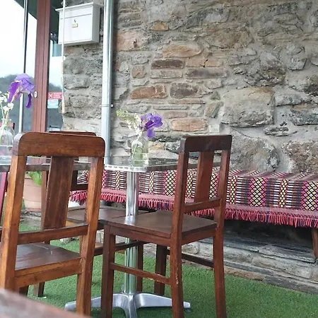 Сasa de vacaciones Casa Restaurante O Pites *
